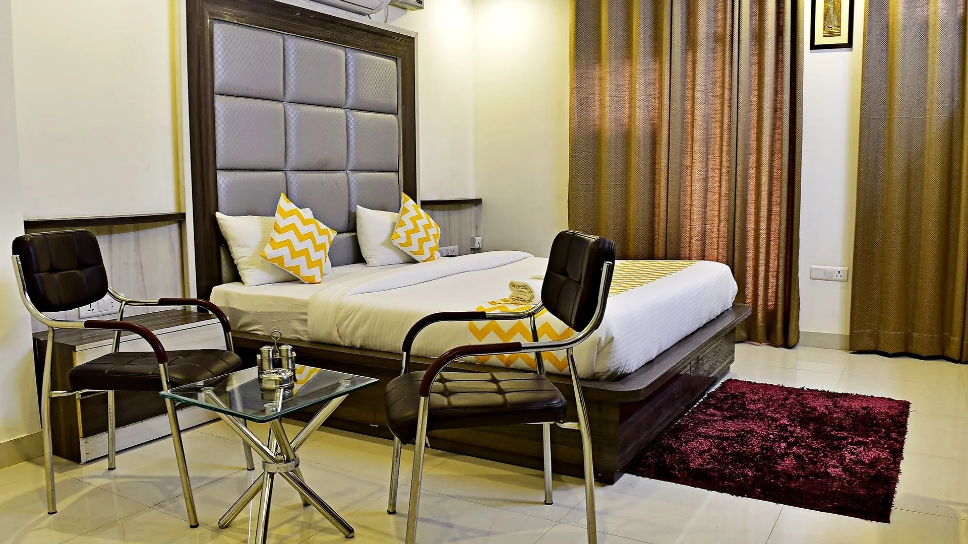 Hotell Fabhotel Wood Stay Inn Gurgaon